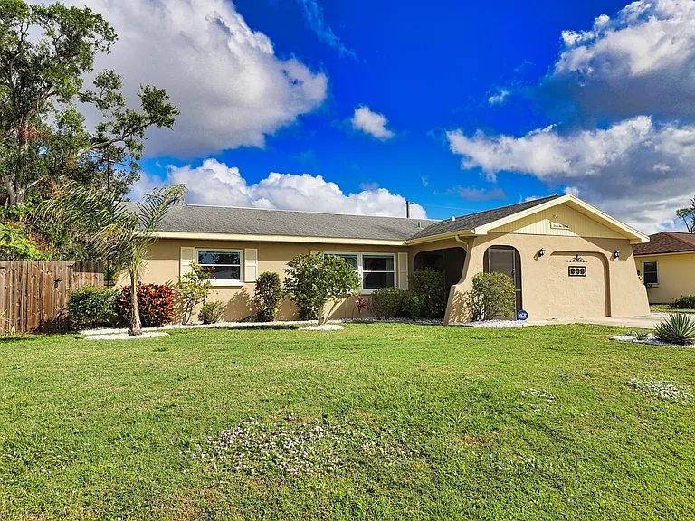 4215 Pandora Rd — Photo 35