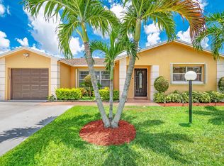 7246 Pine Manor Dr, Lake Worth, FL 33467