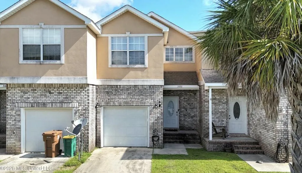 3458 Riverbend Cove — Photo 1