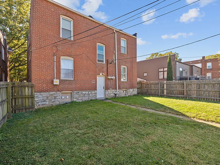 3235 Lafayette Ave #1W — Photo 19