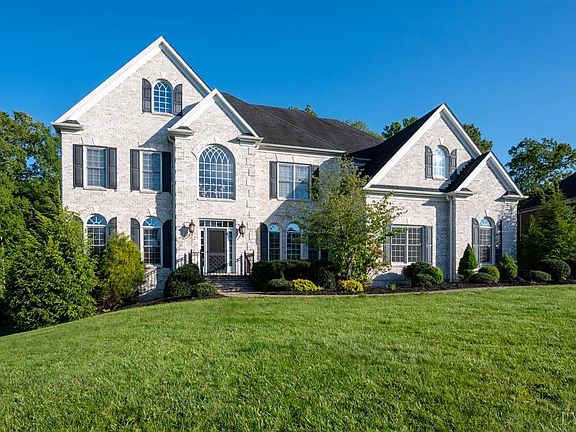 2nd image of 142 Beacon Hill Pl Lot 33