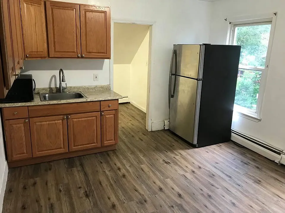 2 bed, 1.5 bath, 1000 sqft, $2,100 — Photo 3