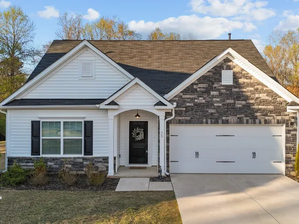 75 Red Crabapple Ct, Clayton, NC 27520