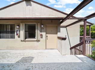 Mcarthur Park Misty Lake, Miami Gardens, FL 33169