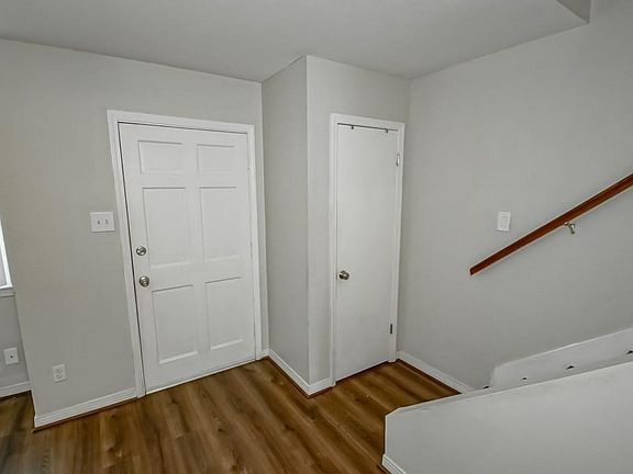 5th image of 928 Asheville Dr