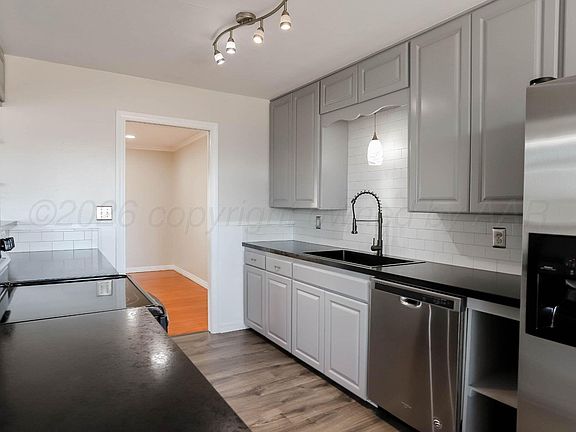 4th image of 1815 Lawson Ln