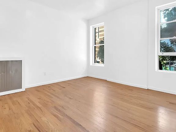 5th image of 200 W 82nd St APT 2W