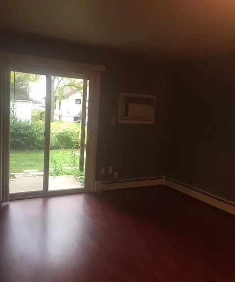 1056 Byron St #A — Photo 10