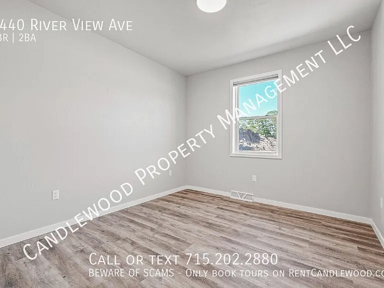 1440 River View Ave — Photo 25