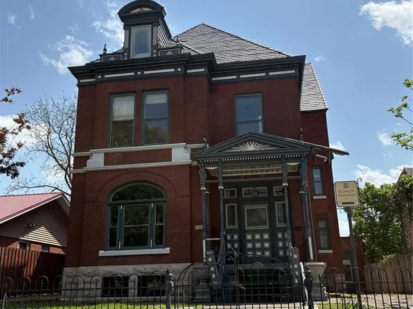 108 E 2nd St, Hermann, MO 65041