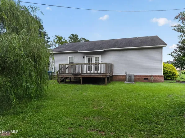 420 S Bond Street, Rowland, NC 28383