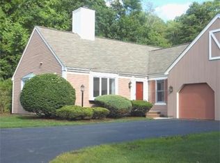 10 Preacher Rd #10, Milton, MA 02186