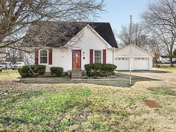 4th image of 100 Bluegrass Dr