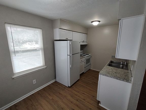 2nd image of 9532 4th Bay St APT 1