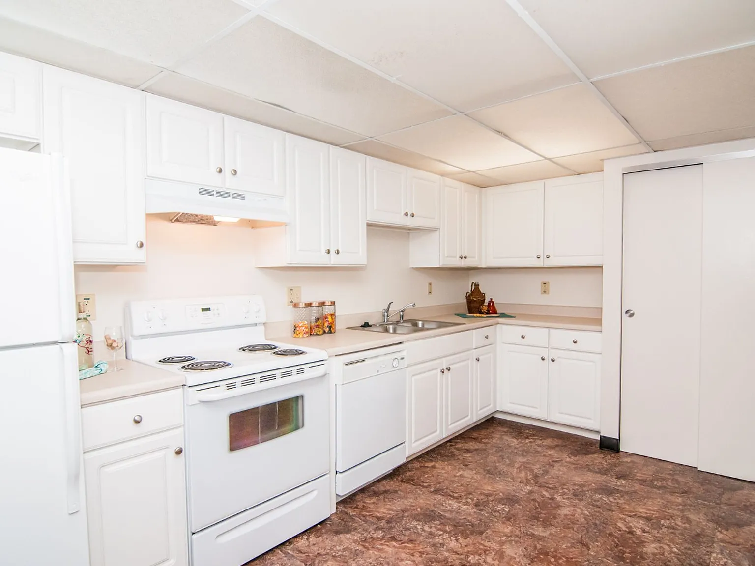 Rockwood Apartments — Photo 3