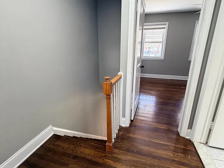 7058 Eastbrook Ave — Photo 10