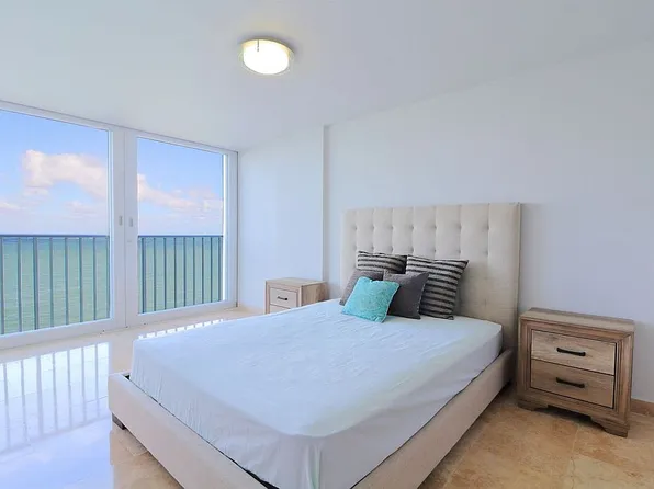 3103 Avenida Isla Verde, Carolina, PR 00979