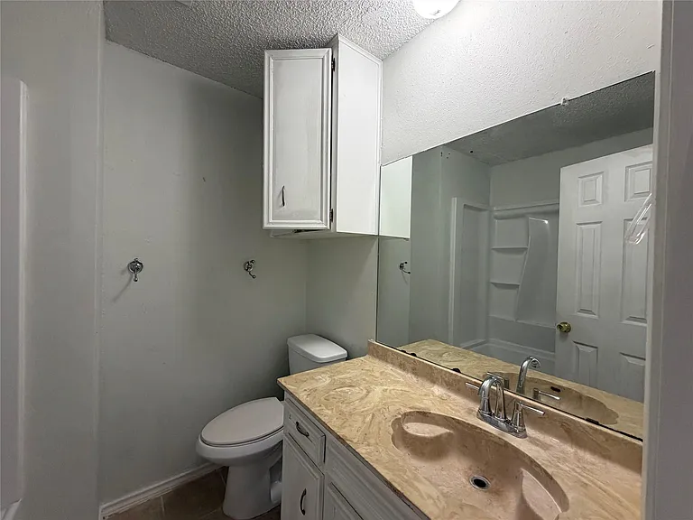 1412 Gatlinburg Dr — Photo 10