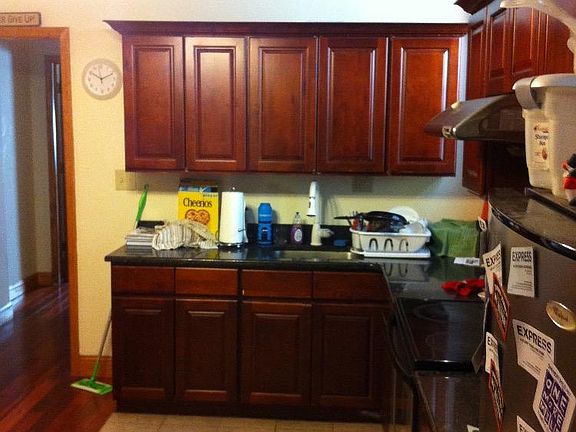 3rd image of 1714 Cecil B Moore Ave APT 2