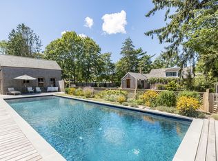 158 N Main St, East Hampton, NY 11937