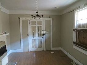 2nd image of 1531 N Galvez St