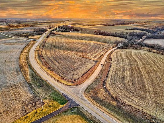 2nd image of 30.59 acres County Rd A