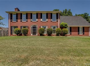 1408 Juniper Ridge Ln, Northport, AL 35473
