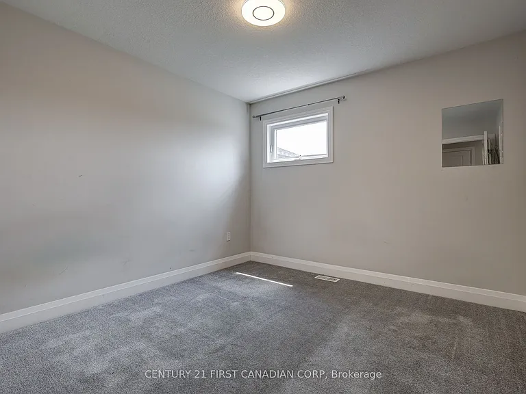 127 Marconi Ct — Photo 39