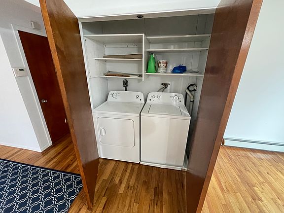 3rd image of 30 Evergreen Ave