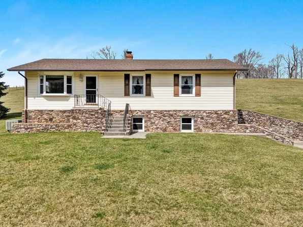 2101 Big Mountain Rd, New Castle, VA 24127