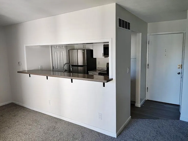 3207 W Willow Knolls Dr #58C — Photo 1