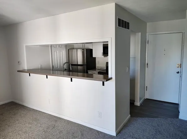 3207 W Willow Knolls Dr Unit 58C, Peoria, IL 61614