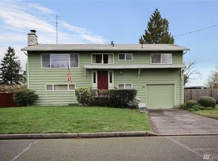 1808 Edmonds Way SE, Renton, WA 98058