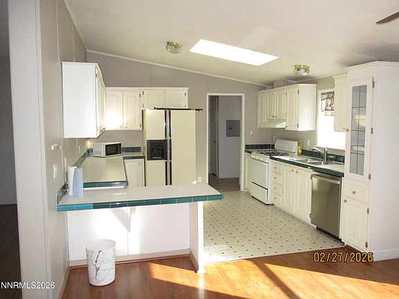 5th image of 3630 Milligan Ln