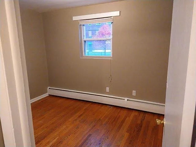 45 W Stiegel St — Photo 9
