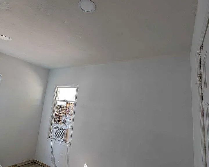 235 W Alameda St #MAIN — Photo 6