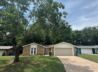 1841 N Seminole Ct, Fayetteville, AR 72701