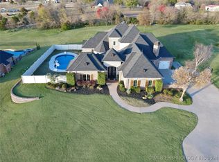 4105 Rolling Hills Dr, Ardmore, OK 73401