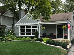 421 N County Line Rd, Hinsdale, IL 60521