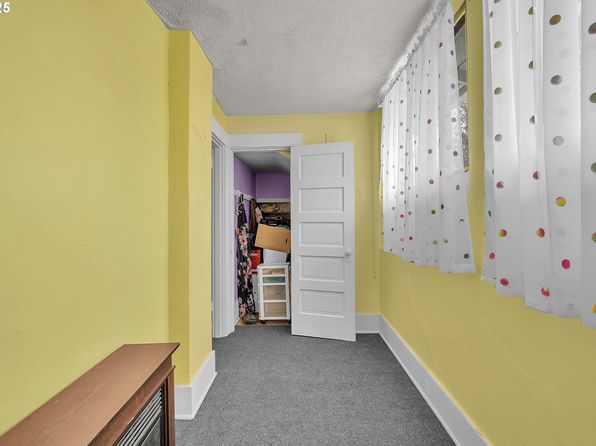 3516 SE Division St, Portland, OR 97202