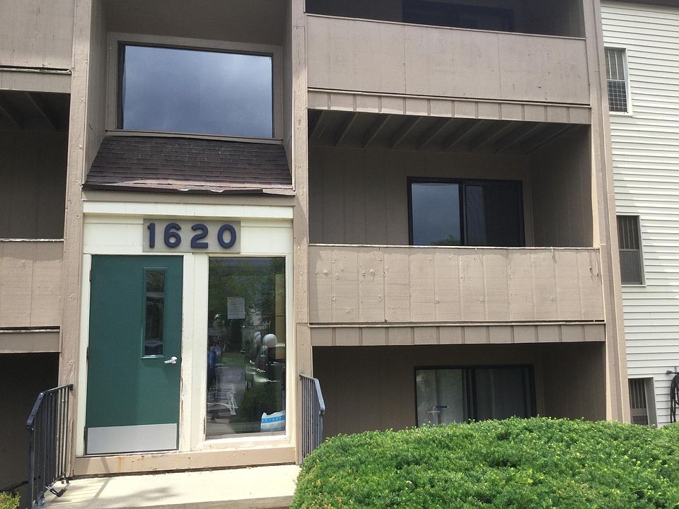 1st image of 1620 Cedarwood Dr APT 230