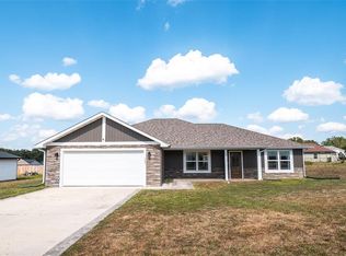 133 La Vista Dr, Waynesville, MO 65583