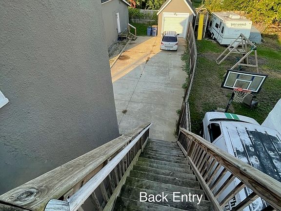 5th image of 1113 Broadway Ave NW #2