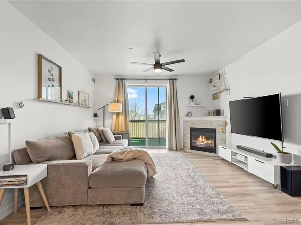 7222 S Blackhawk Street #203, Englewood, CO 80112