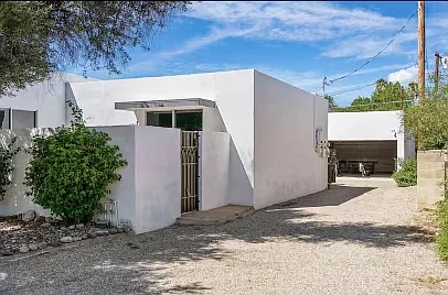 4 bed, 2259 sqft, $3,200 — Photo 3