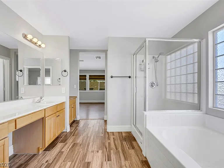 71 La Laguna St — Photo 26