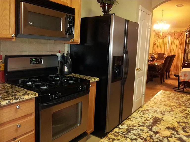 4519 Marquis Ave — Photo 32
