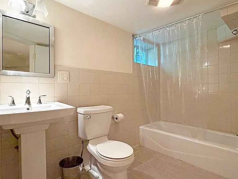 37 Stephen Pl — Photo 33