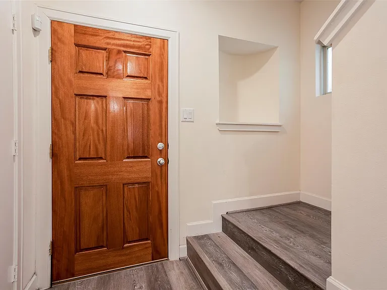 3704 Main Aspen Dr — Photo 3