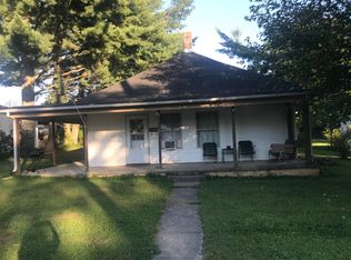 158 Crestview Ct, Irvine, KY 40336